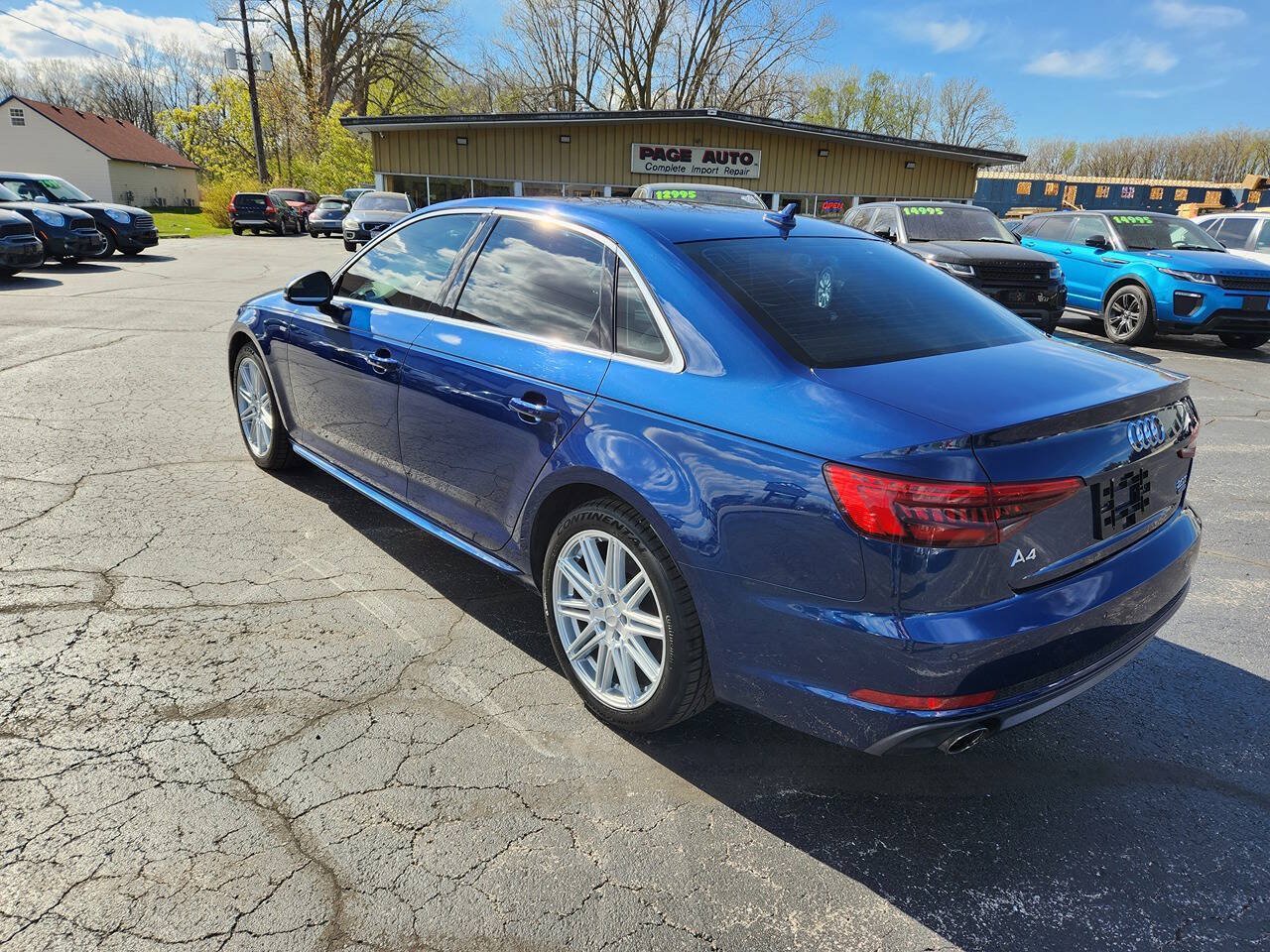 Used 2017 Audi A4 2.0T Prestige w/ Prestige Package AWD/4WD image 3