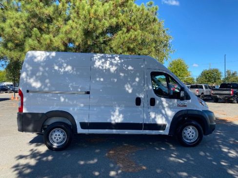 Used 2018 RAM ProMaster 2500 image 8