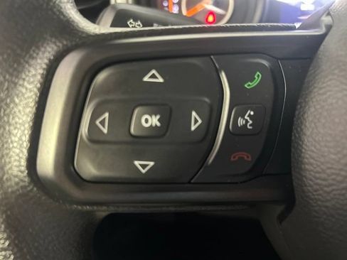 Used 2025 Jeep Wrangler Unlimited Sport AWD/4WD image 34
