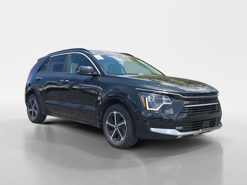New 2025 Kia Niro SX image 7