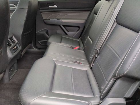 Used 2021 Volkswagen Atlas SEL R-Line image 20