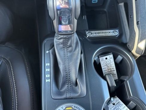 New 2025 Ford Bronco Badlands w/ Sasquatch Package image 23