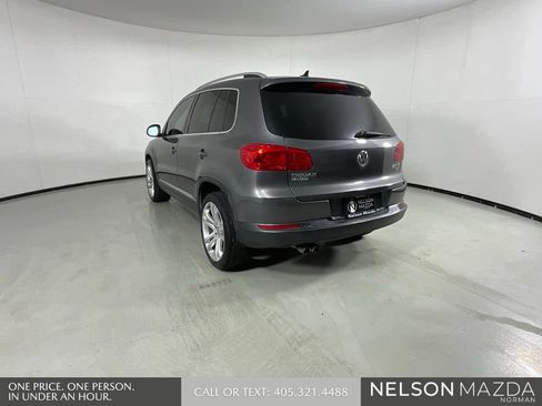 Used 2012 Volkswagen Tiguan S AWD/4WD image 8