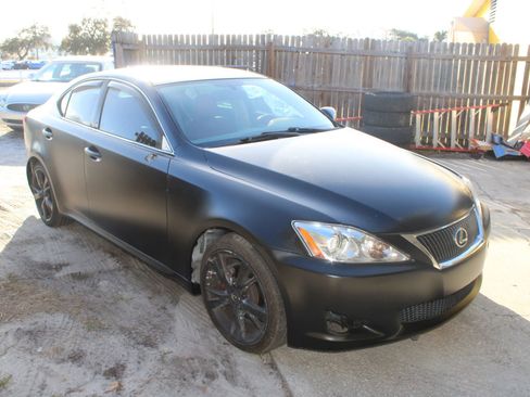 Used 2009 Lexus IS 250 image 2