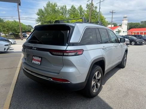 Used 2022 Jeep Grand Cherokee Limited 4xe w/ Luxury Tech Group II AWD/4WD image 22