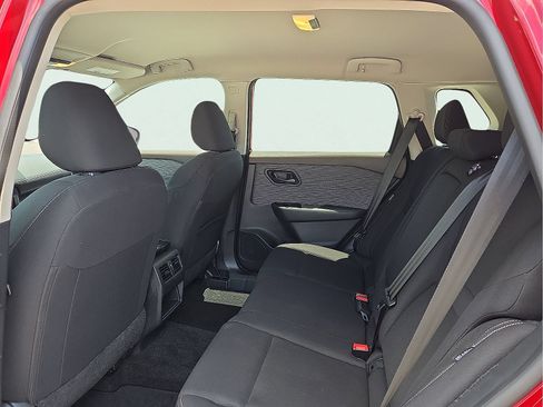 Used 2023 Nissan Rogue S AWD/4WD image 10