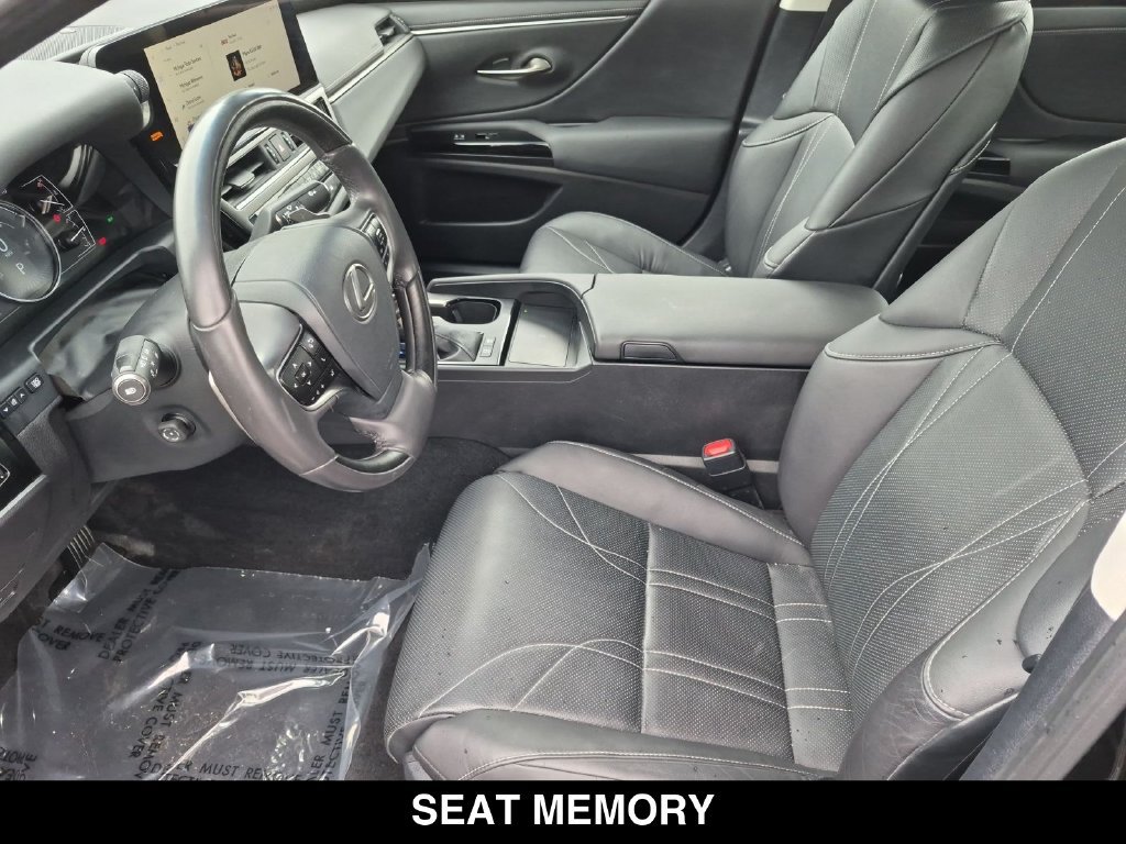 Used 2023 Lexus ES 300h w/ Accessory Package (Z2) FWD image 20