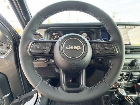 New 2026 Jeep Gladiator Sport AWD/4WD image 30