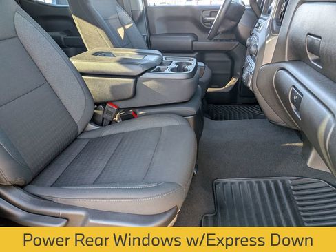 Used 2024 Chevrolet Silverado 1500 Custom w/ Turbomax Blackout Package image 19