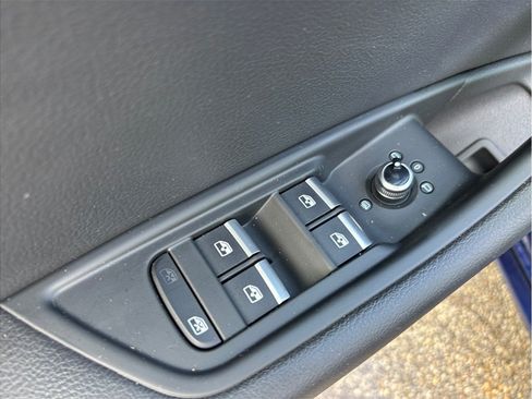 Used 2019 Audi A4 2.0T Premium w/ Convenience Package AWD/4WD image 19