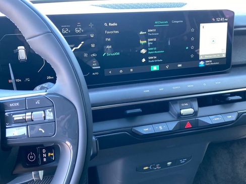 New 2026 Kia EV9 Wind image 17