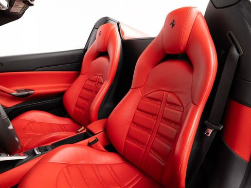 Certified 2017 Ferrari 488 Spider RWD image 3