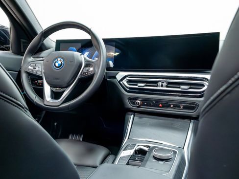 Used 2023 BMW 330e xDrive w/ Convenience Package AWD/4WD image 30