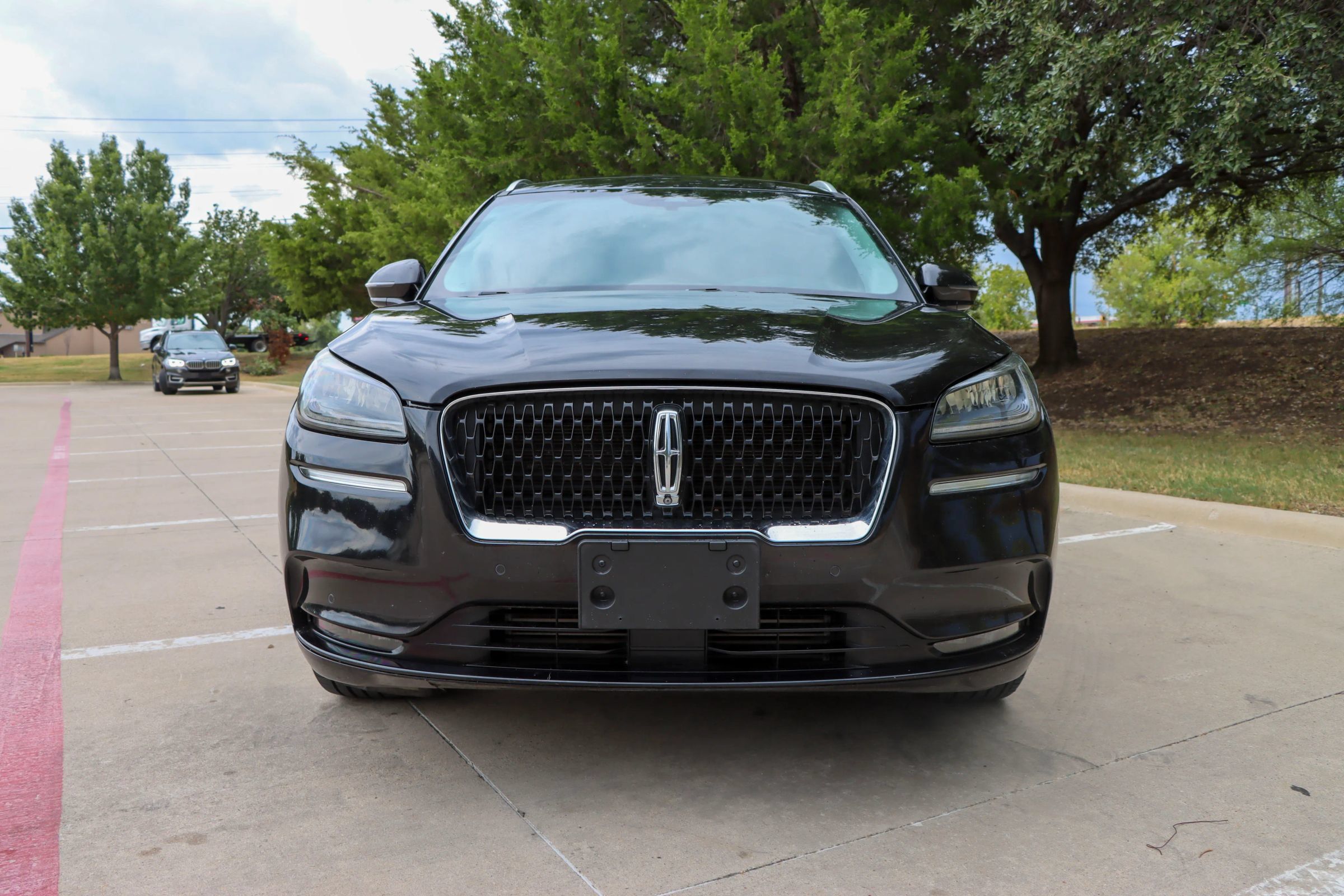 Used 2021 Lincoln Corsair Reserve w/ Equipment Group 201A FWD image 2