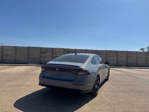 Used 2023 Honda Accord Sport image 22