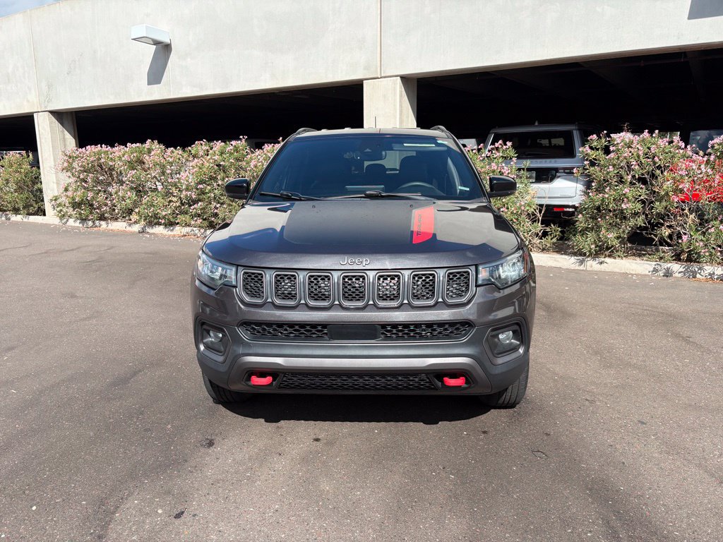 Certified 2023 Jeep Compass Trailhawk AWD/4WD image 3