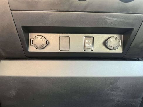 Used 2015 Toyota Tundra SR AWD/4WD image 29