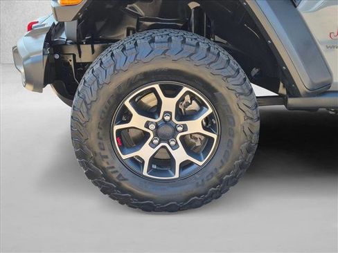 Used 2023 Jeep Wrangler Rubicon w/ LED Lighting Group AWD/4WD image 9