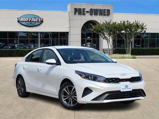 Used 2024 Kia Forte LXS image 1
