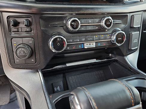 Used 2022 Ford F150 Platinum w/ Equipment Group 701A High AWD/4WD image 25