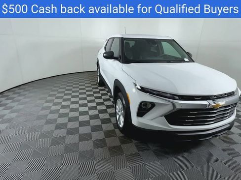 New 2026 Chevrolet TrailBlazer LS image 2