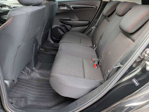 Used 2018 Honda Fit Sport image 17