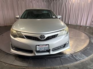 Used 2014 Toyota Camry SE FWD video 2