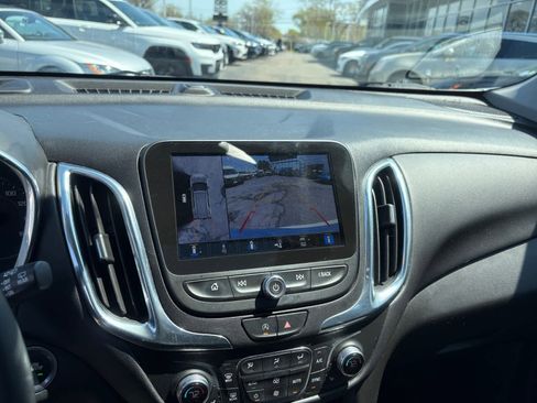 Used 2023 Chevrolet Equinox LT AWD/4WD image 21