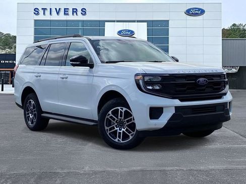 New 2026 Ford Expedition Active AWD/4WD image 1
