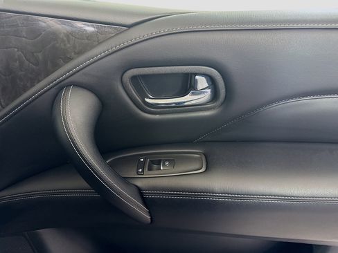 Used 2024 INFINITI QX80 Luxe image 31