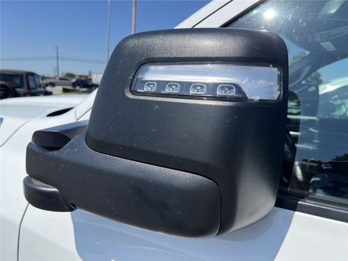 Used 2024 RAM 2500 Big Horn AWD/4WD image 6