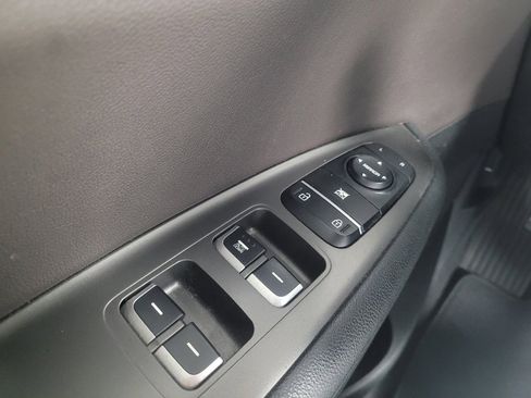 Used 2020 Kia Optima LX image 27