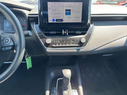 Used 2023 Toyota Corolla LE FWD image 16