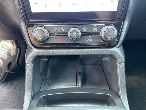 Certified 2025 Ford Ranger XLT w/ Equipment Group 301A High AWD/4WD image 13
