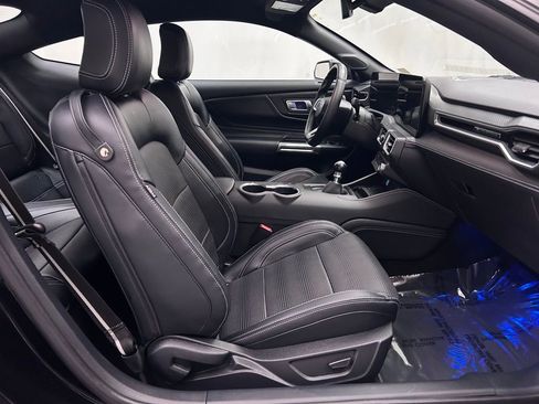Used 2024 Ford Mustang GT Premium RWD image 15