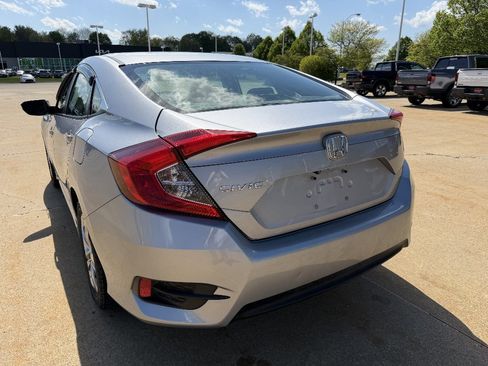 Used 2017 Honda Civic LX image 4