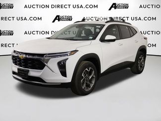 Used 2025 Chevrolet Trax LT w/ Driver Confidence Package FWD 360° Tour