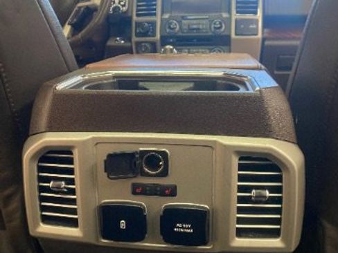 Used 2018 Ford F150 King Ranch w/ Equipment Group 601A Luxury image 30