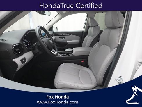 Certified 2025 Honda Pilot EX-L image 7