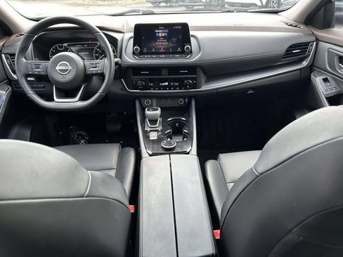 Used 2023 Nissan Rogue SV w/ SV Premium B Package AWD/4WD image 14