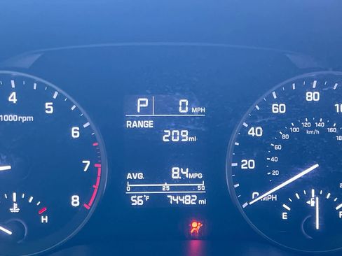 Used 2018 Hyundai Elantra SE image 15