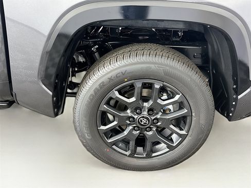 New 2025 Toyota Tundra Platinum image 16