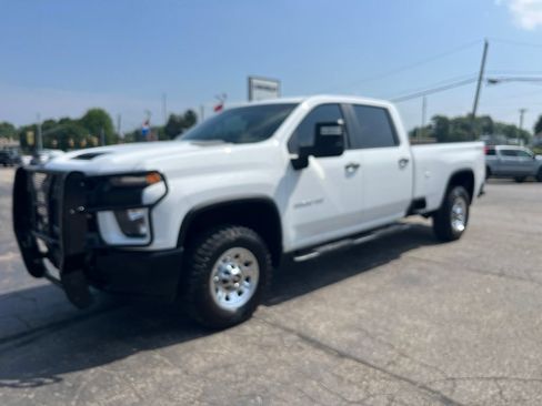 Used 2022 Chevrolet Silverado 3500 W/T w/ WT Convenience Package AWD/4WD image 10