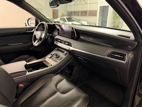 Used 2022 Hyundai Palisade Calligraphy image 46