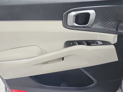 Used 2025 Kia Sorento EX FWD image 39