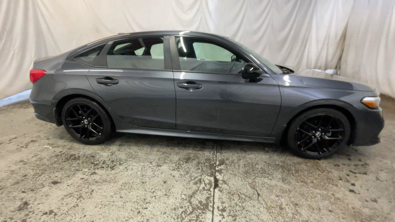 Used 2024 Honda Civic Sport image 5