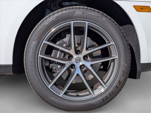 New 2025 Porsche Macan image 29