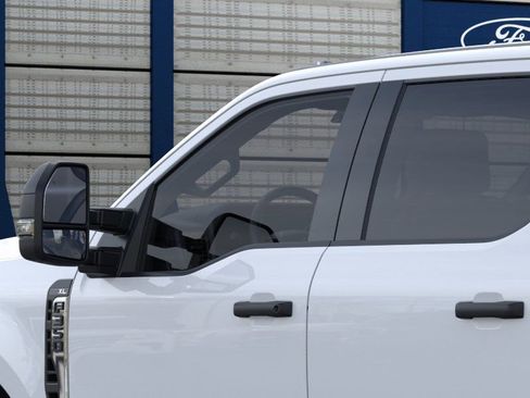 New 2026 Ford F350 XL w/ XL Chrome Package RWD image 20