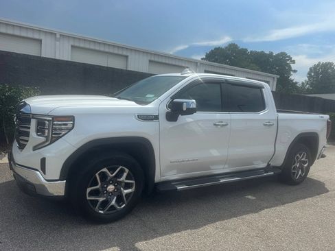 Certified 2024 GMC Sierra 1500 SLT w/ SLT Premium Plus Package AWD/4WD image 2