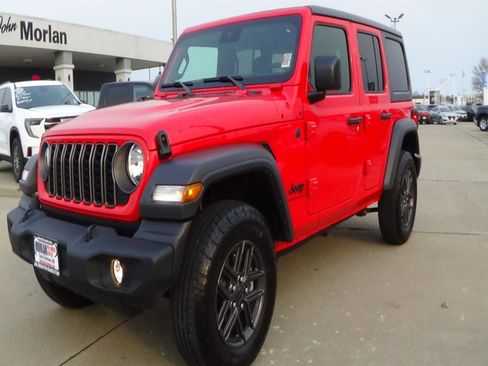 Certified 2025 Jeep Wrangler Unlimited Sport AWD/4WD image 2